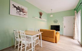 1 Bedroom Flat In City Center